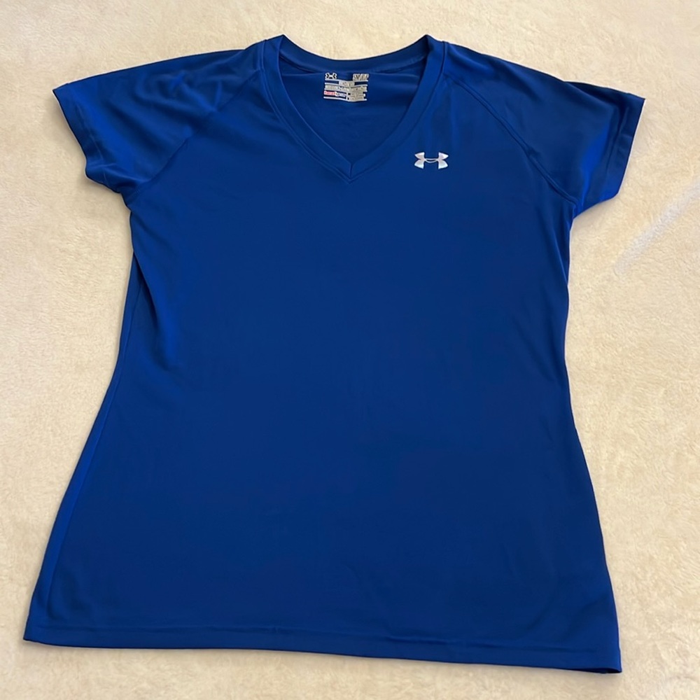 Under Amour‎ tshirt